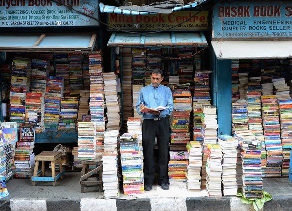 xuat ban An Do anh 1