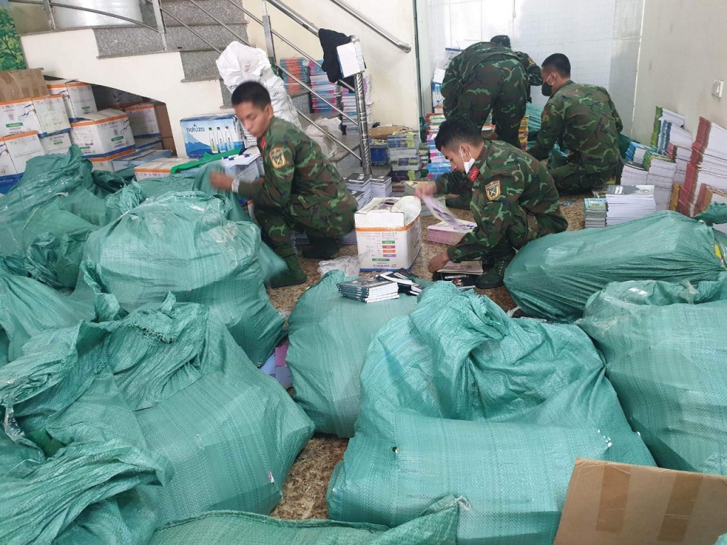 Hà Nội: Thủ đoạn tinh vi của các đối tượng tổ chức in ấn để đưa ra thị trường 100 tấn sách giả