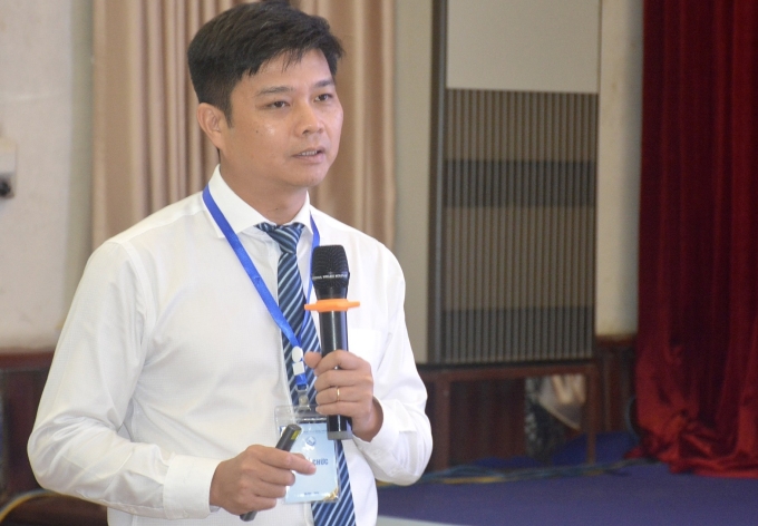 Ông Nguyễn Phú Hùng trình bày báo cáo đánh giá kết quả Chương trình quỹ gene giai đoạn 2015-2024 và định hướng triển khai giai đoạn 2025-2030. Ảnh: La Duy