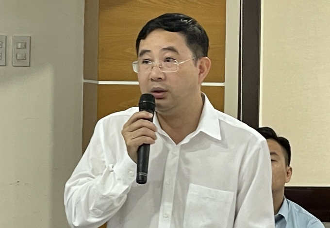 Đại diện khoa học công nghệ Việt Nam tại New York, Mỹ ông Lê Văn Chính chia sẻ tại hội nghị, sáng 19/7. Ảnh: Hà An