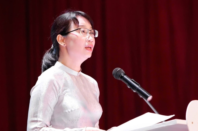 Phó chủ tịch UBND TP HCM Trần Thị Diệu Thúy phát biểu khai mạc diễn đàn, sáng 2/8. Ảnh: BTC