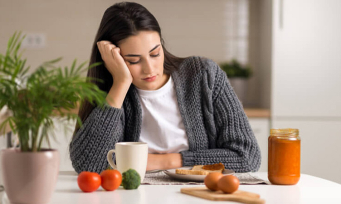 Con người cảm thấy ít đói hơn khi trời ấm lên. Ảnh: Vaya