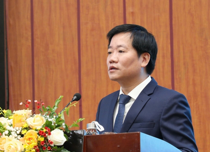 Ông Nguyễn Hoàng Linh, Vụ trưởng Vụ Đánh giá, Thẩm định và Giám định công nghệ, Bộ Khoa học và Công nghệ chia sẻ các mục tiêu Chương trình KC.16/24-30, sáng 12/12. Ảnh: TTTT