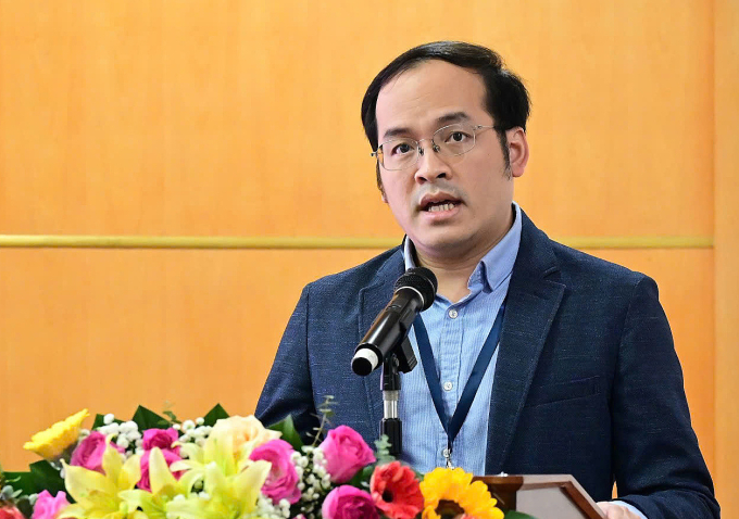 TS Lương Ngọc Hoàng đề xuất cải thiện khung pháp lý để AI phát huy hiệu quả. Ảnh: Nhật Minh