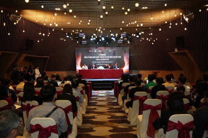 Buổi họp báo ra mắt Tuần lễ Công nghệ chuỗi khối và Trí tuệ nhân tạo Super Vietnam 2025. Ảnh: Thanh Nhàn