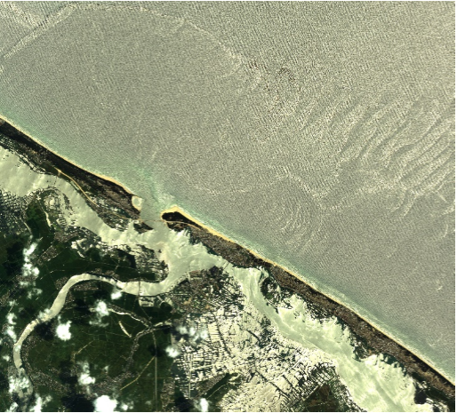 Hình ảnh chụp khu vực cửa biển Thuận An (Thừa thiên Huế) do vệ tinh VNREDSat-1 gửi về ngày 1//5/2025. Ảnh: VNSC