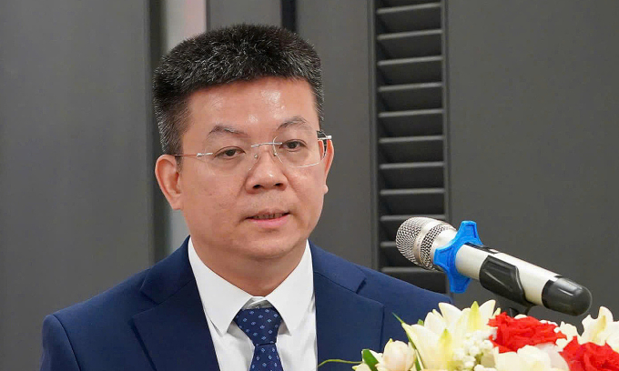 Nguyễn Hồng Thắng, Bí thư Đảng bộ, Giám đốc Trung tâm Internet Việt Nam phát biểu. Ảnh: Khoa Nguyễn