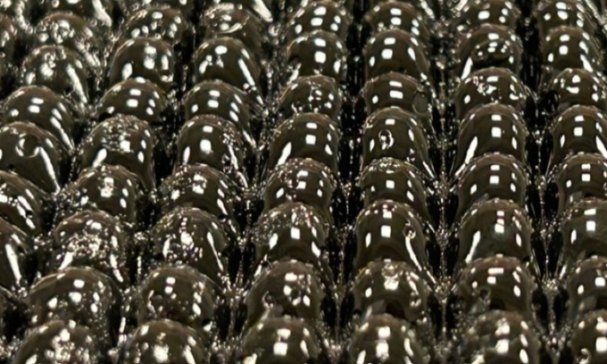 Vật liệu hydrogel hút nước từ không khí. Ảnh: MIT