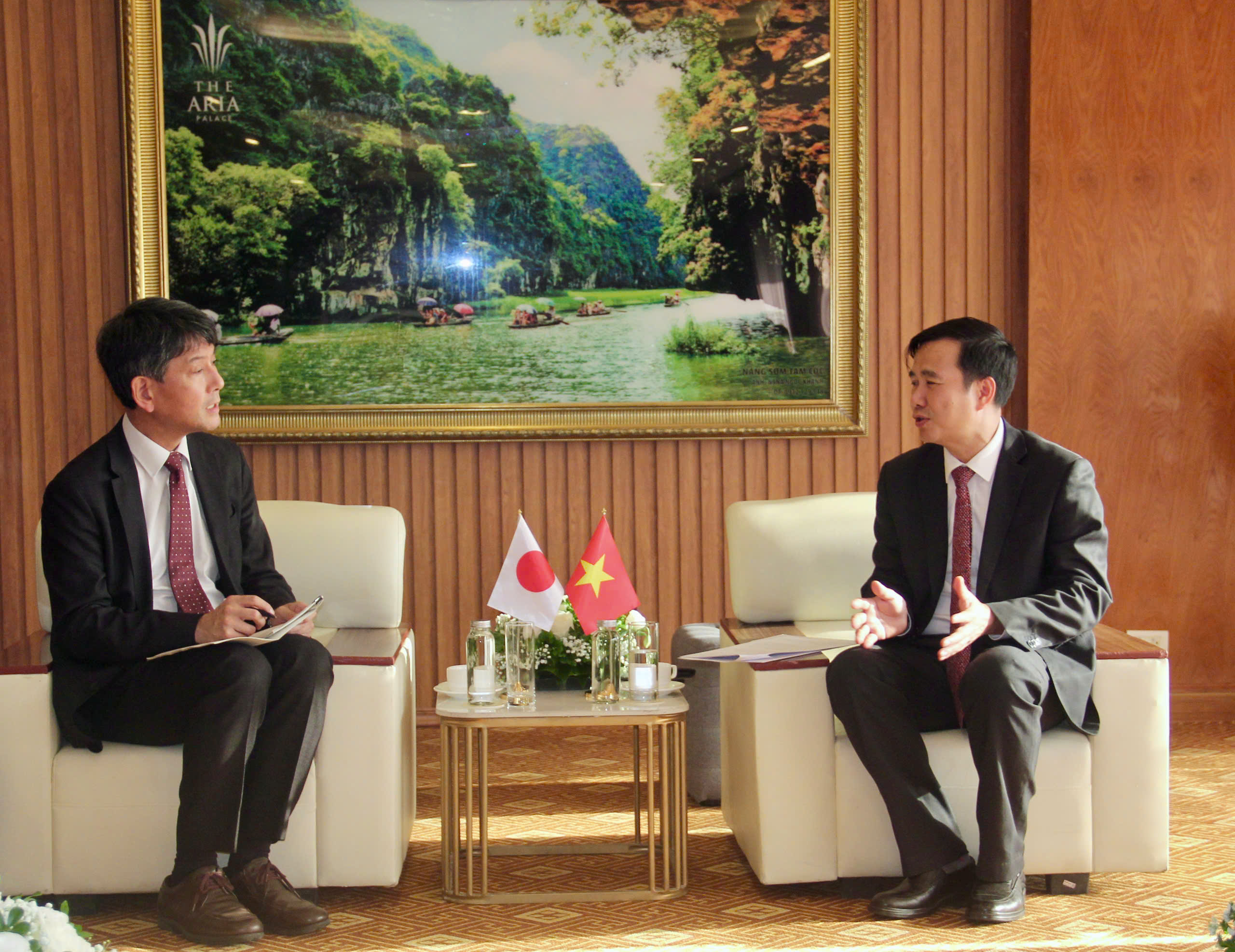 Đẩy mạnh hoạt động song phương thúc đẩy hợp tác KH&CN tại Tuần lễ Số Quốc tế Việt Nam 2025- Ảnh 7. Đẩy mạnh hoạt động song phương thúc đẩy hợp tác KH&CN tại Tuần lễ Số Quốc tế Việt Nam 2025- Ảnh 7.