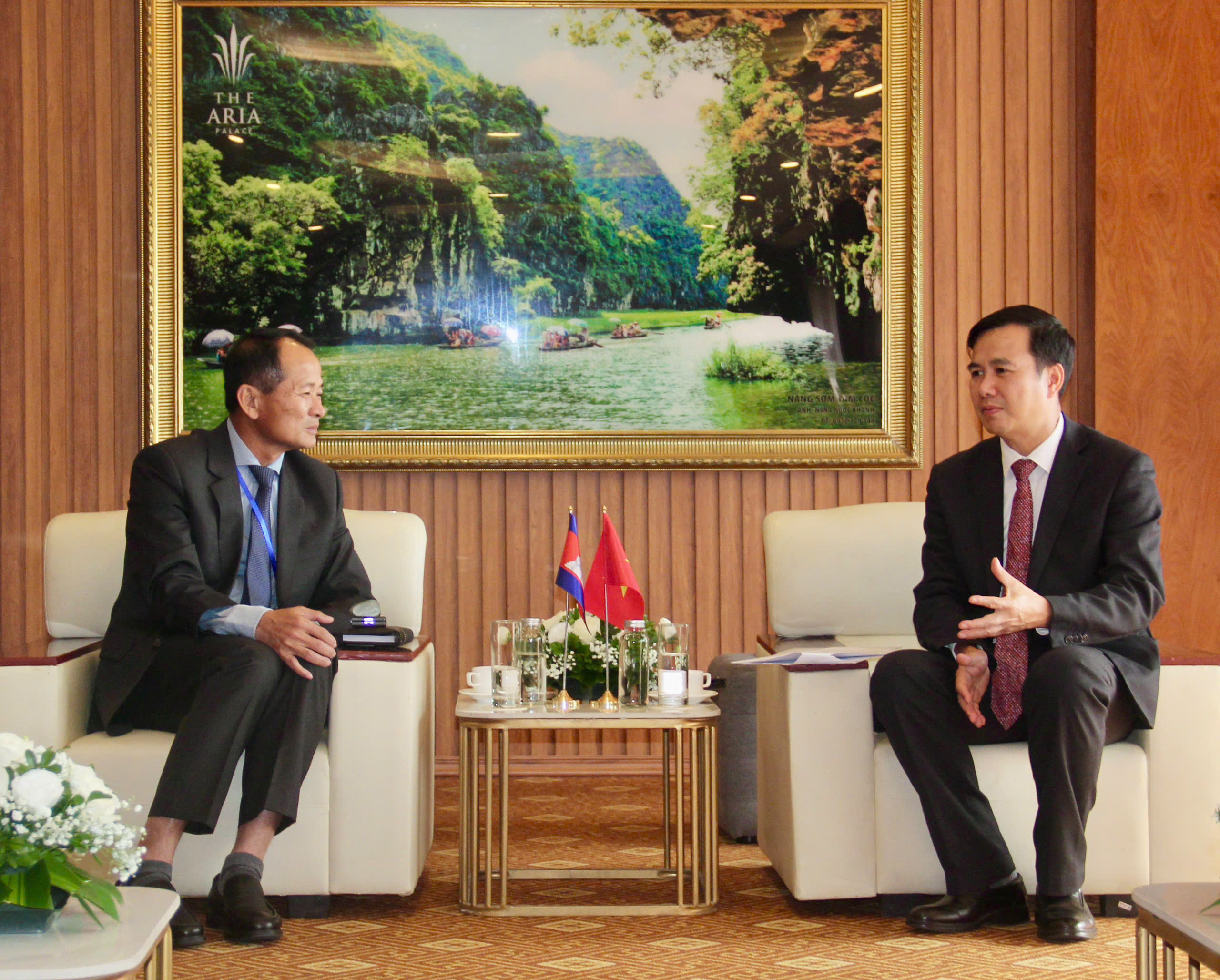 Đẩy mạnh hoạt động song phương thúc đẩy hợp tác KH&CN tại Tuần lễ Số Quốc tế Việt Nam 2025- Ảnh 6. Đẩy mạnh hoạt động song phương thúc đẩy hợp tác KH&CN tại Tuần lễ Số Quốc tế Việt Nam 2025- Ảnh 6.